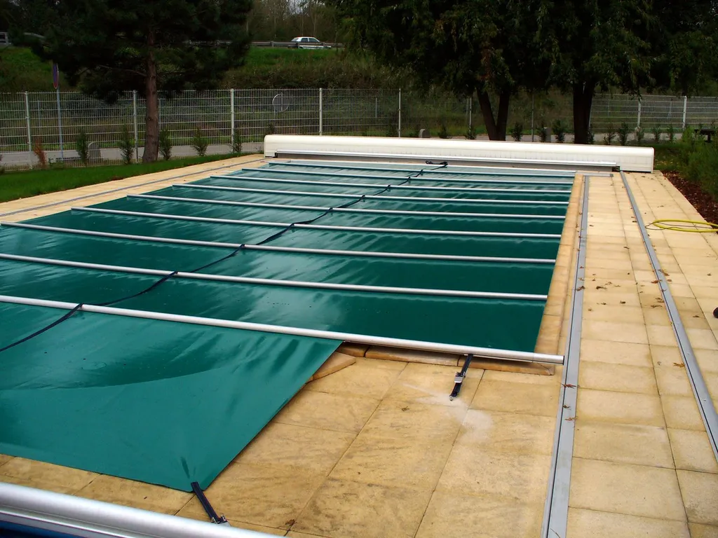 COUVERTURE A BARRES WALU POOL MODELE ADVANTAGE