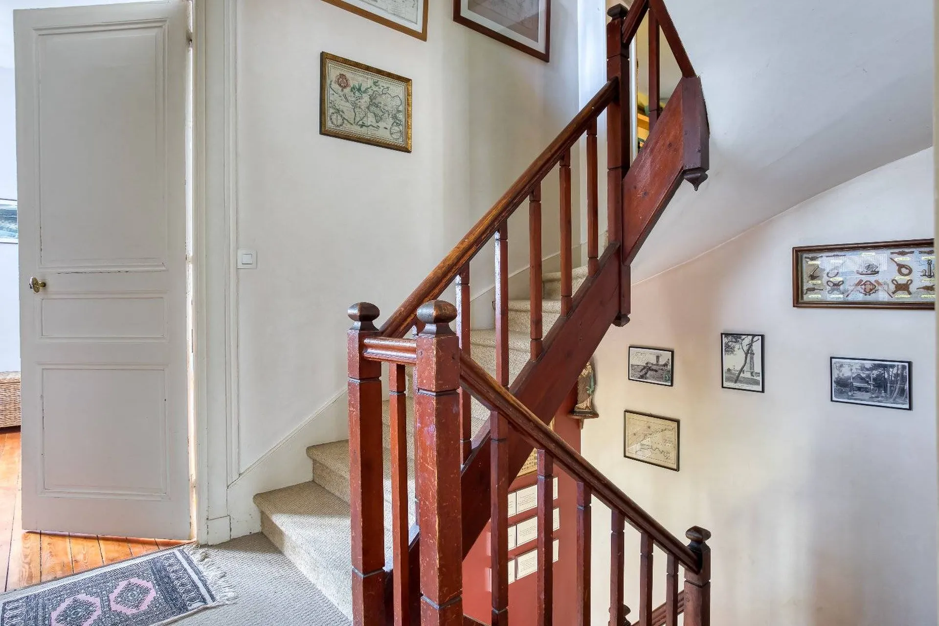 Maison de caractère de 245m² sur un jardin de 2 785m² à Sainte-Marguerite-sur-Mer - En Normandie.