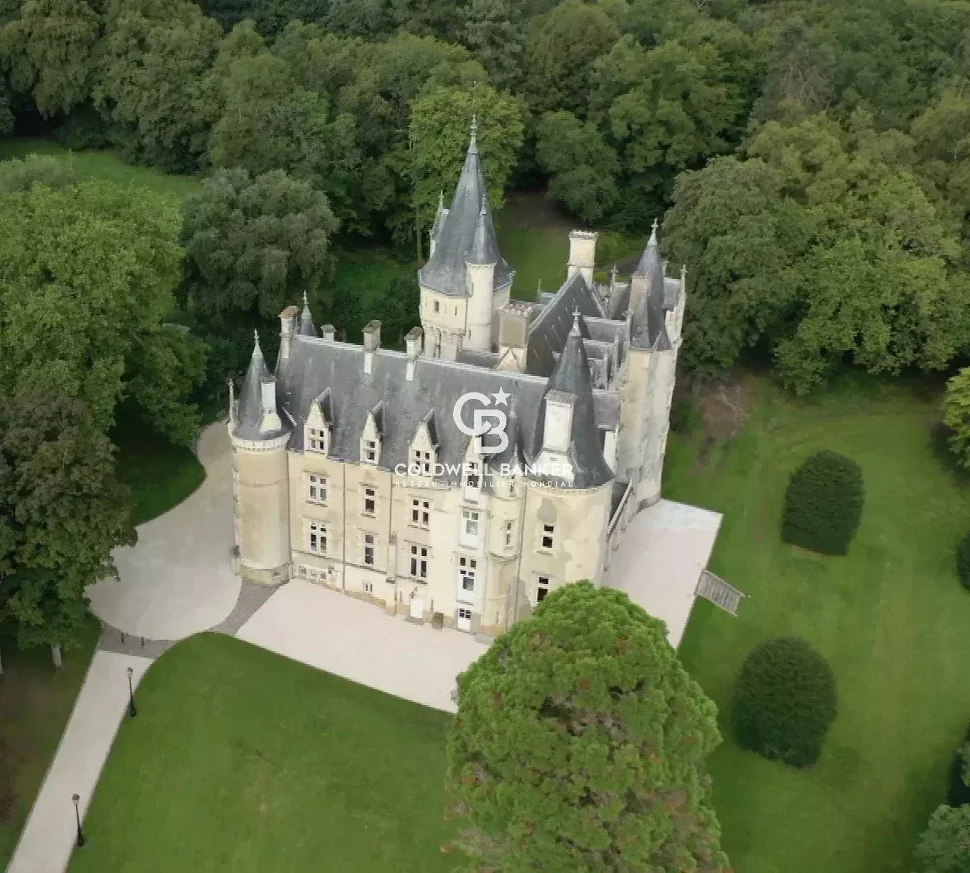 acheter un bien historique exceptionnel en sarthe