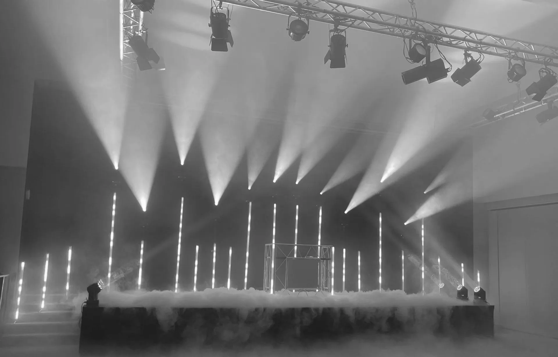 agence artistique pour l'animation de soirée événementielle à marseille 13