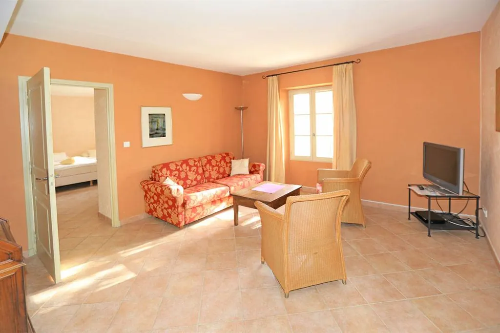 à Monteux, superbe propriété posée au coeur d'un parc de 7300m²   