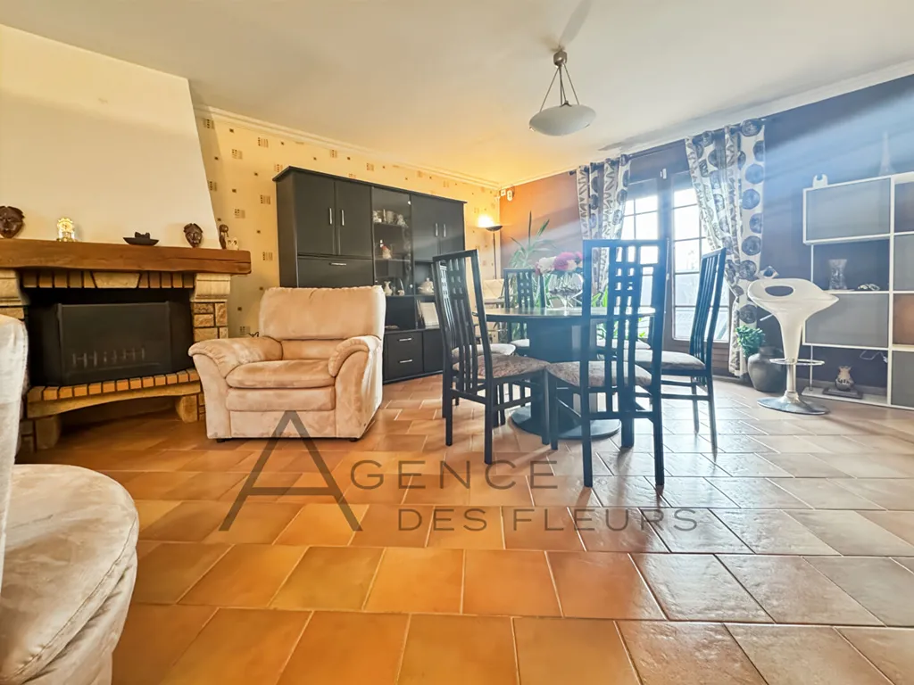 A vendre sur la commune de ST AUBIN LES ELBEUF maison de 115 m² sur 648 m² de terrain