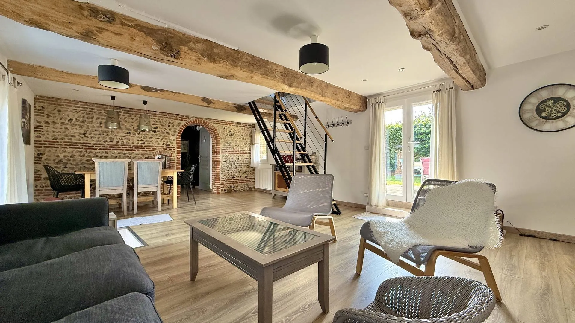 Terres et Demeures de Normandie – spécialiste des biens de caractère à vendre – Confiez votre projet à un expert du secteur.