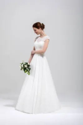 robe de mariée bohème Marseille près de Cassis