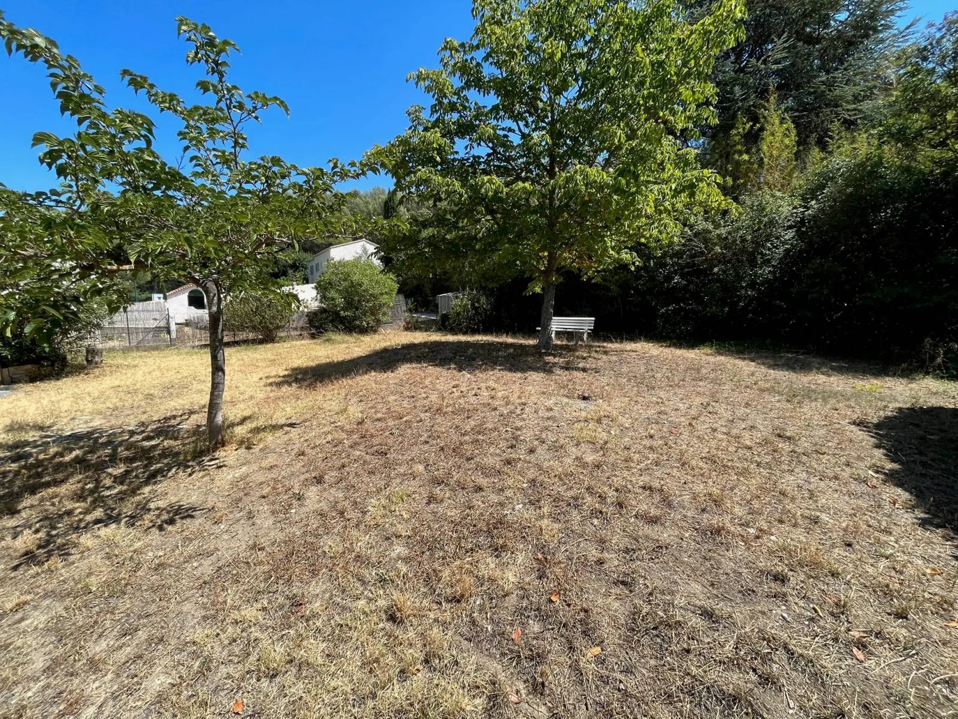 carnoux vente maison sur terrain avec piscine possible
