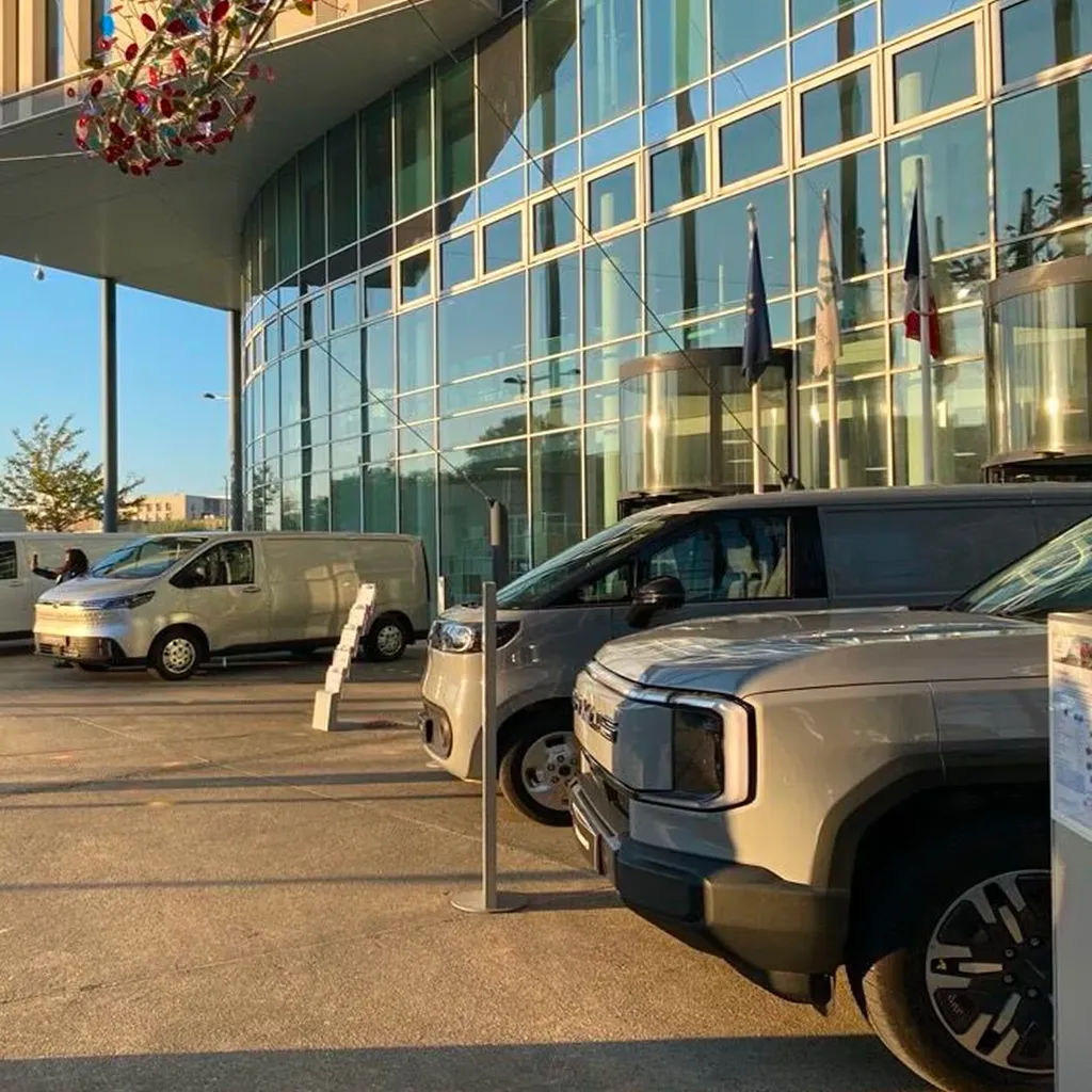 MAXUS T 90 PICK UP 4 PLACES