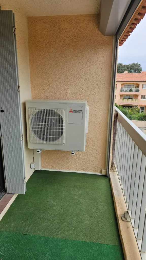 Groupe exterieur MITSUBISHI