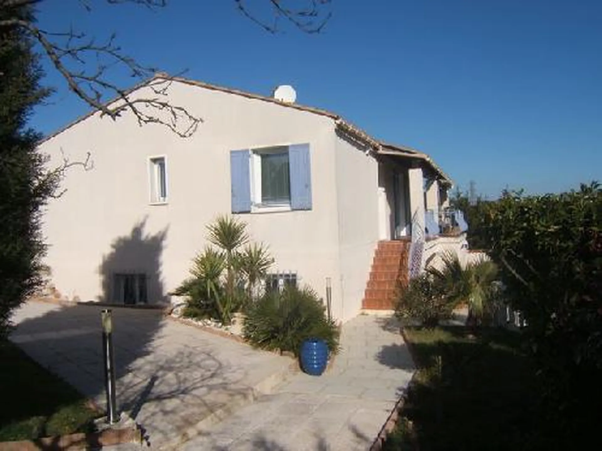 A vendre maison sur carnoux