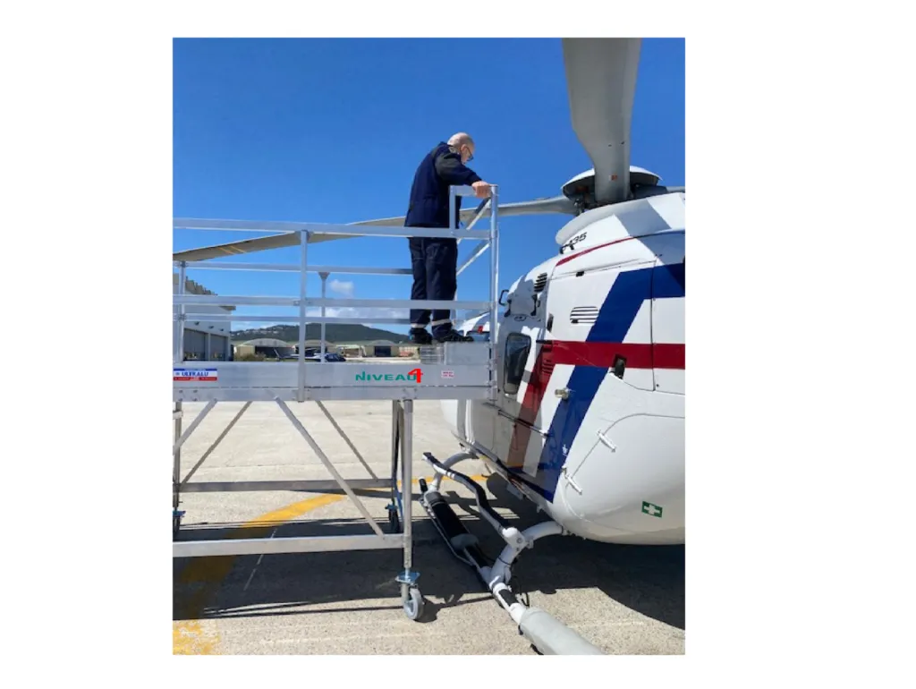 Praticable Aéronautique chez Niveau4 par Ultralu