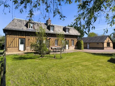 A VENDRE BONNEVILLE-LA-LOUVET (14130), AUTHENTIQUE MAISON NORMANDE ET GÎTE, 5 CHAMBRES, TERRAIN DE 2044 M².