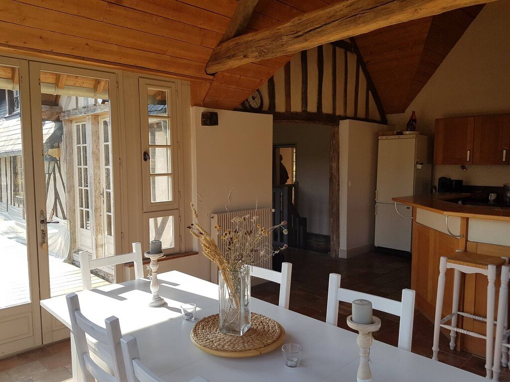 A acquérir maison de charme familiale et authentique 40 minutes de la côte 14130 PONT-L'EVEQUE