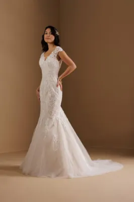 Robe prés du corps Marseille en Provence 