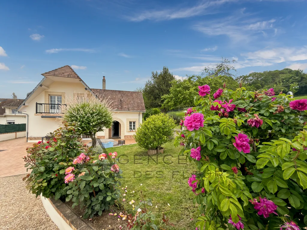 A vendre maison de 188 m² édifiée sur 4700 m² de terrain sur la commune de OISSEL