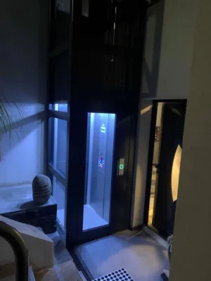 ascenseur VIMEC E07 à Hyères près de Toulon