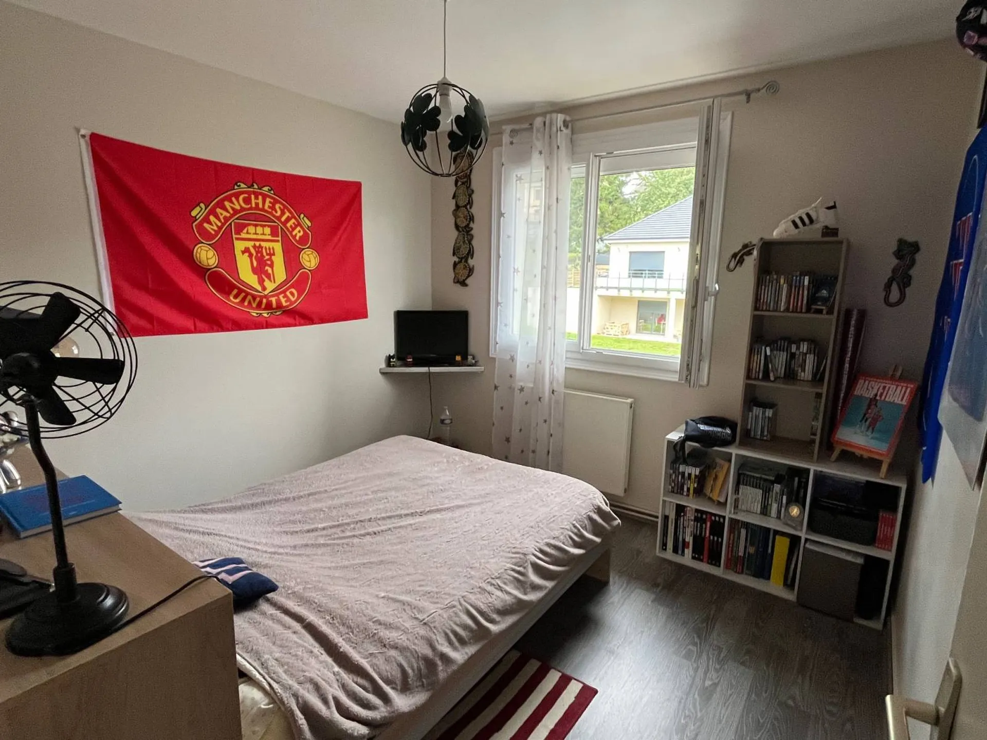 Spécial investisseurs ! - Immeuble à vendre à La Frenaye, bourg avec école et commerces