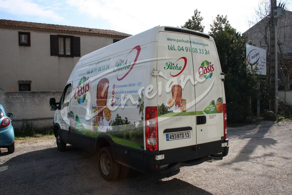 marquage adhésif pour vehicule utilitaire chateauneuf