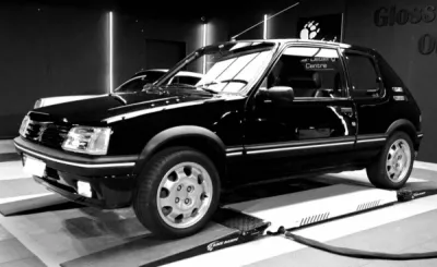 Revivez l'Éclat de votre 205 GTI avec Gloss Obsession près de Vannes : Polissage, Traitement Céramique et Plus.