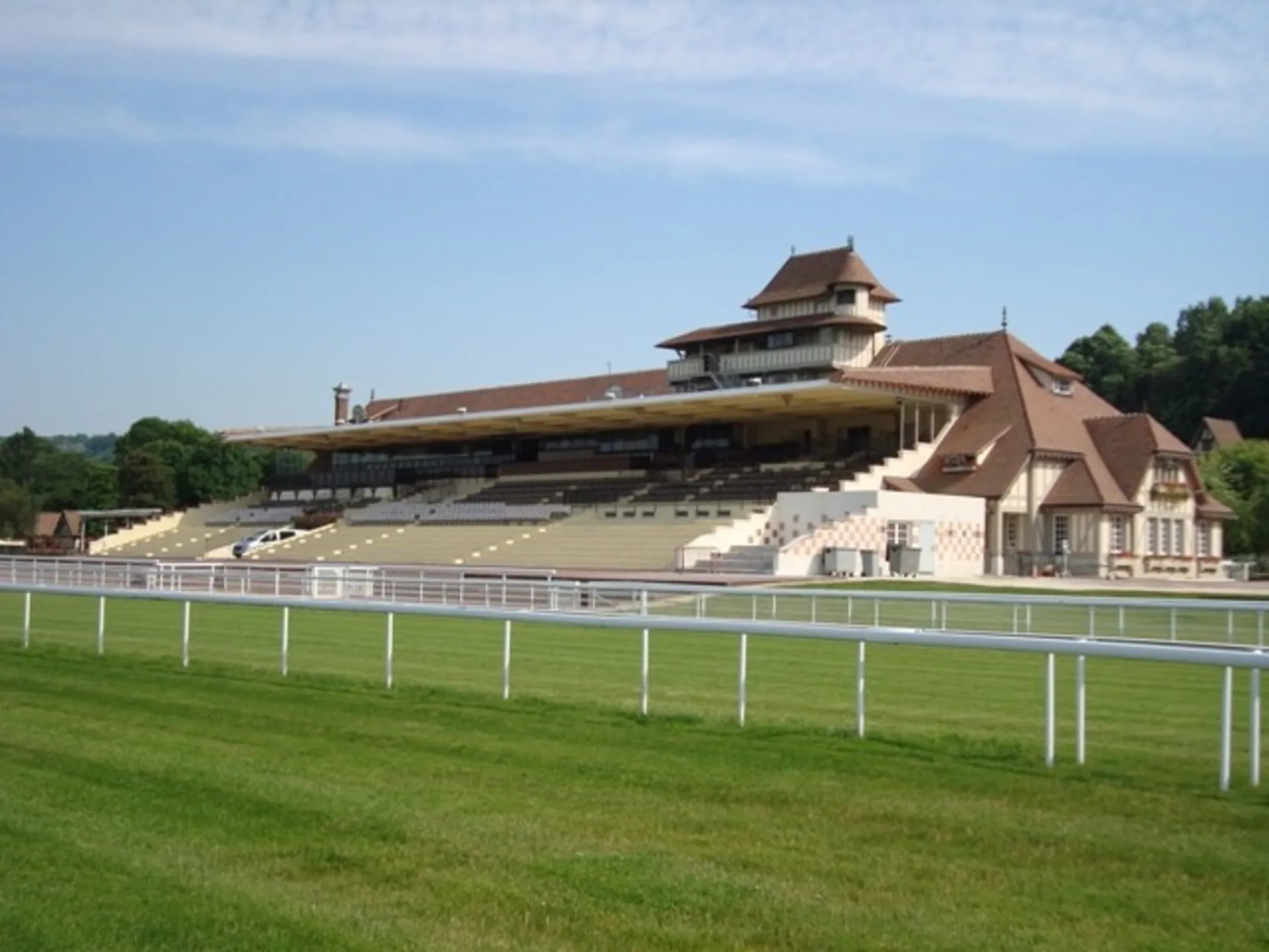 clôtures hippiques Hippodrome de Clairefontaine à Deauville 14