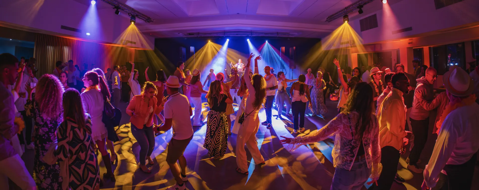 location éclairage à Toulon dans le var