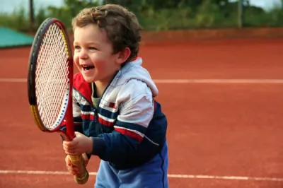 trouver un séjour de tennis ou golf haut de gamme  pour adolescent l'été en Espagne