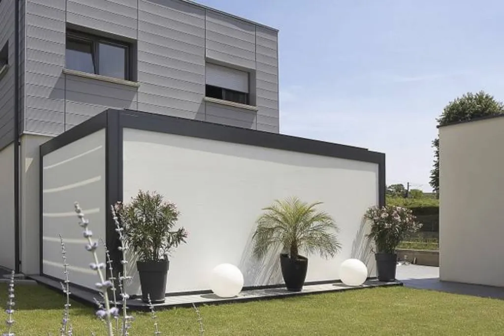 comment fermer une pergola bioclimatique sur mesure bouches du rhone