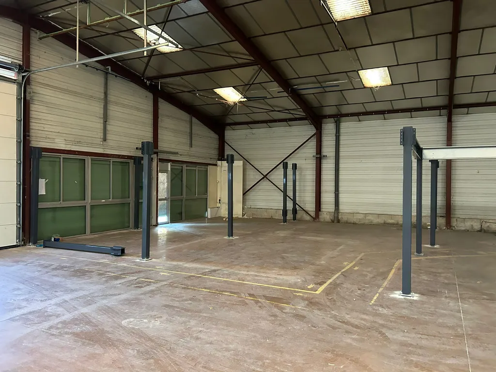 Installation de mezzanine industrielle : doublez votre surface avec SISAM à Toulouse et en Occitanie