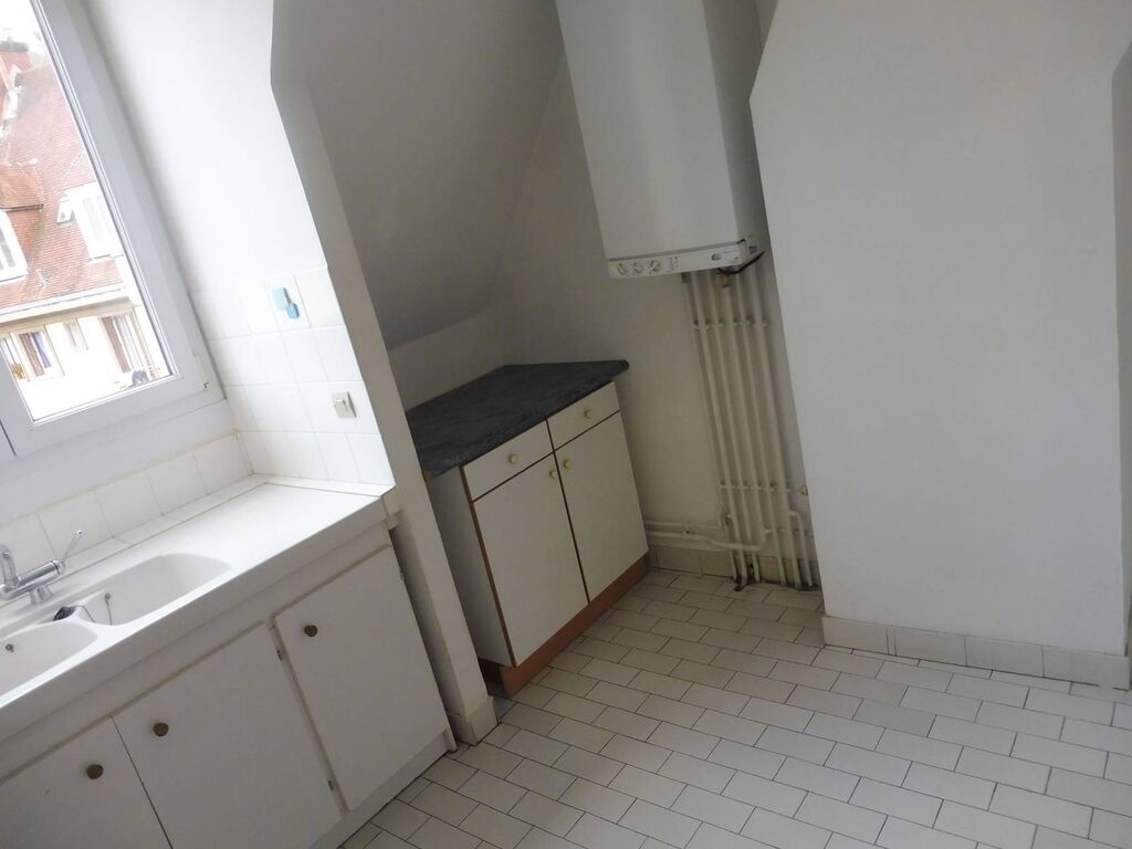 Appartement F2 à louer à Caudebec en Caux - Centre ville - Lumineux