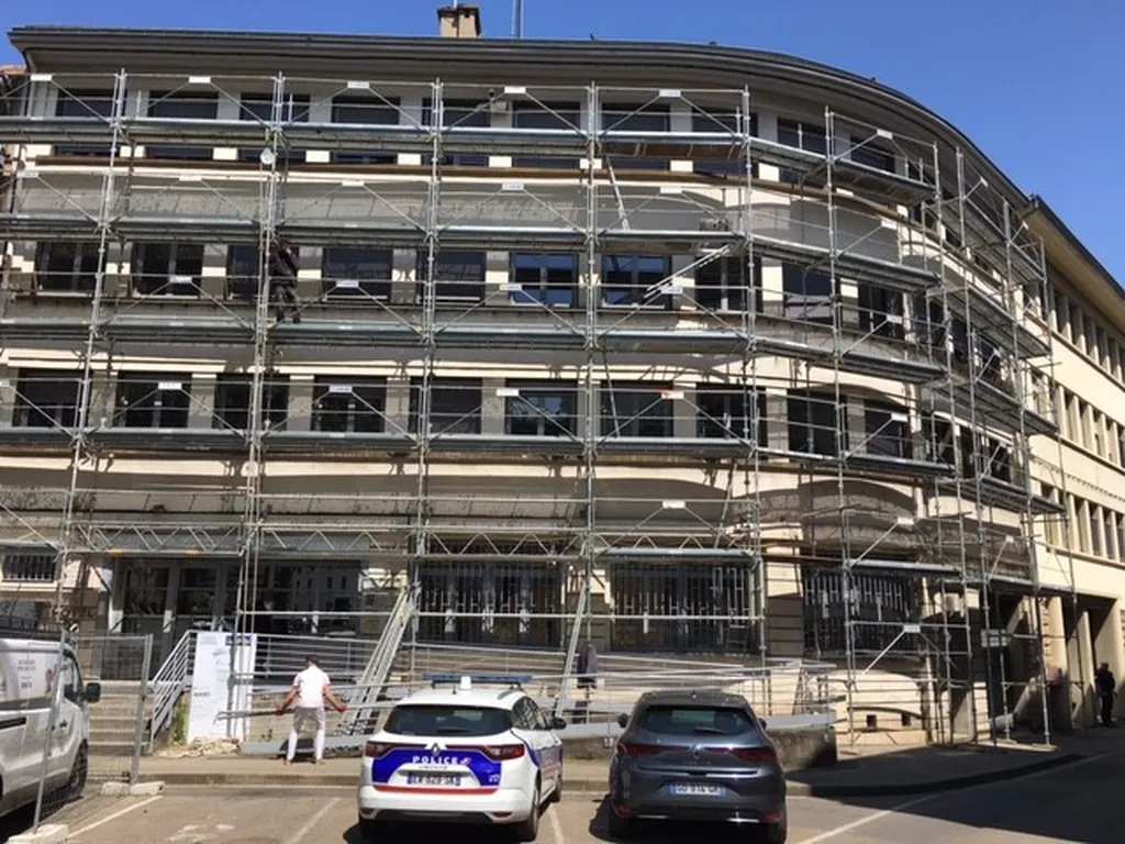 Réhabilitation énergétique du Commissariat de police à Bourg-en-Bresse (Ain)