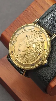 Estimation montre or par un commissaire priseur