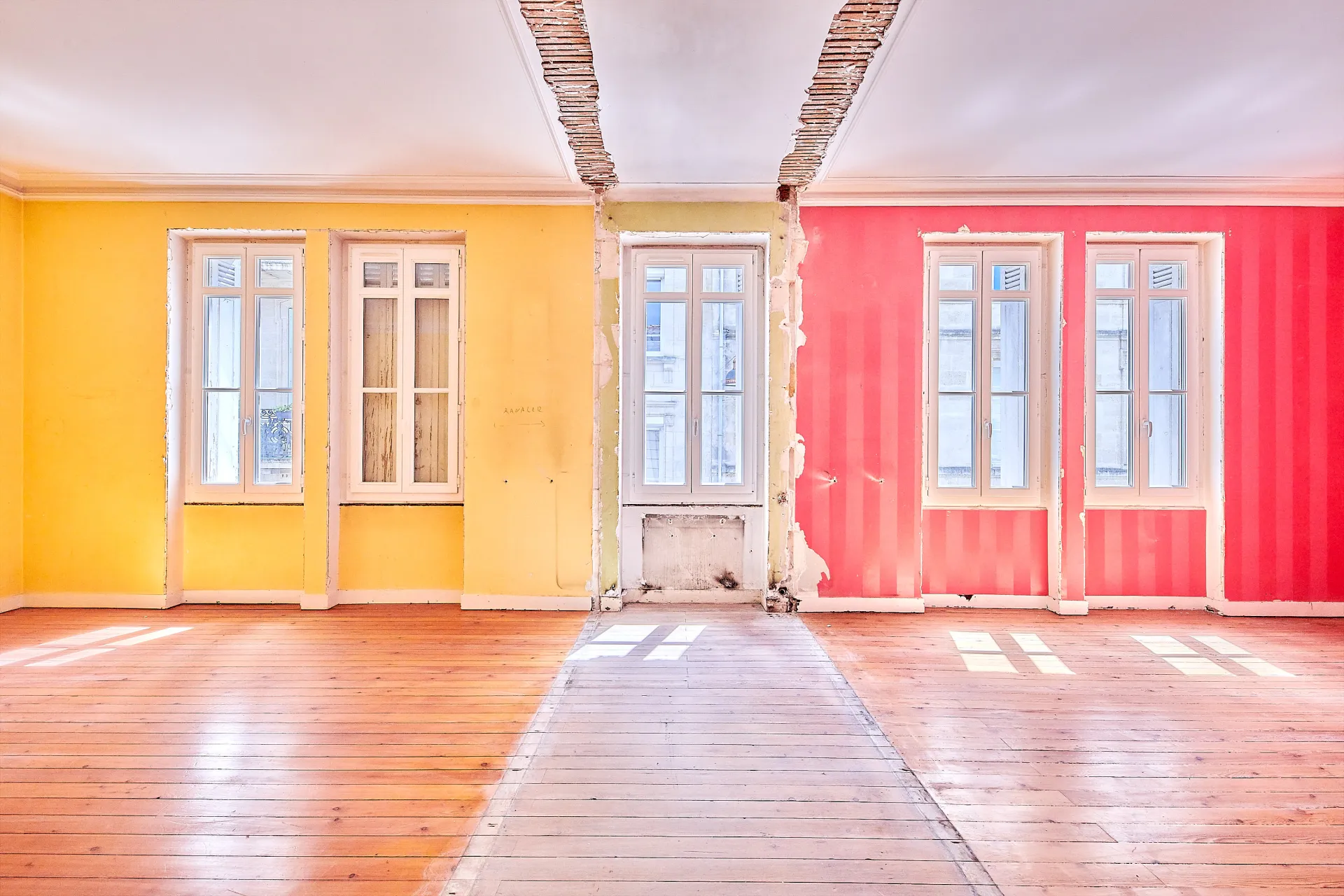 Rénovation intérieure en cours à Bordeaux Centre 