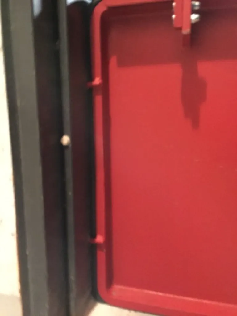 BARRIERE ANTI INONDATION FABRIQUEES SUR MESURE DANS ATELIERS A MARTIGUES 13