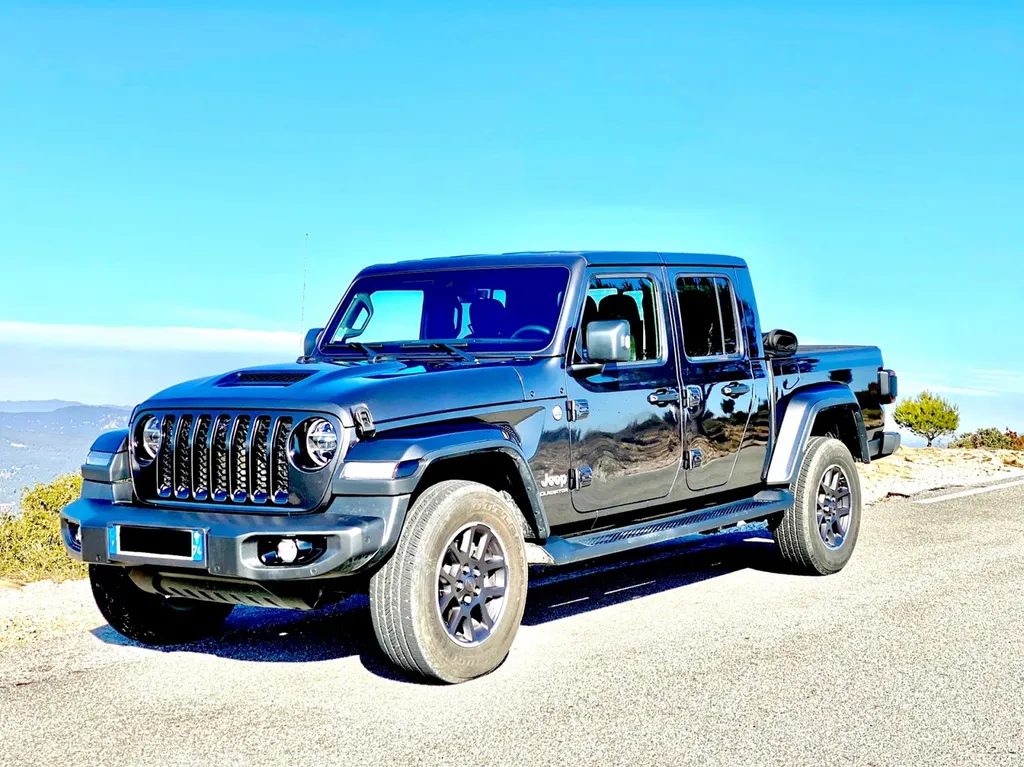 Jeep Marseille personnalisation du Gladiator à Carnoux Platinum Carrosserie