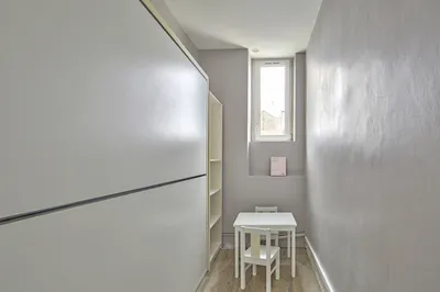 Appartement lumineux dans une rue du Centre-ville de Saint-Germain-en-Laye très recherchée