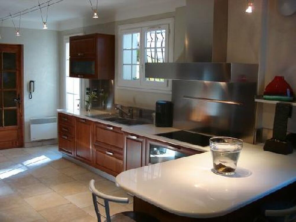 Villa 5/6 Roquevaire vue panoramique dégagée avec piscine