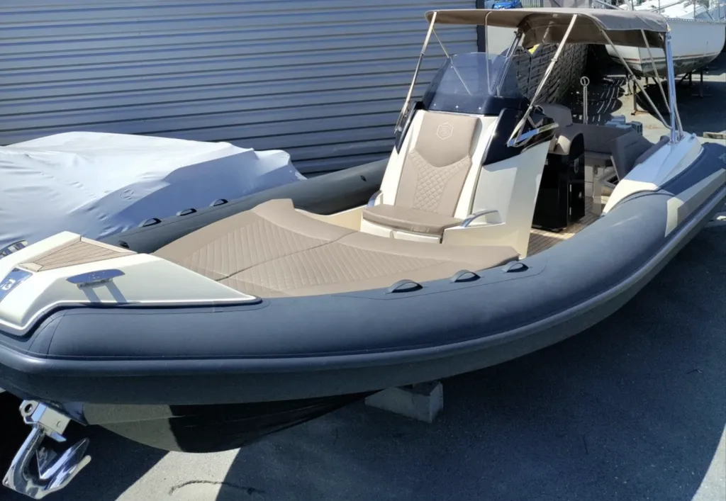 Bateau semi-rigide BSC Colzani B1 neuf 2025