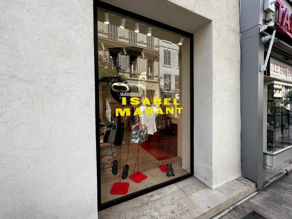 décoration vitrine marseille 