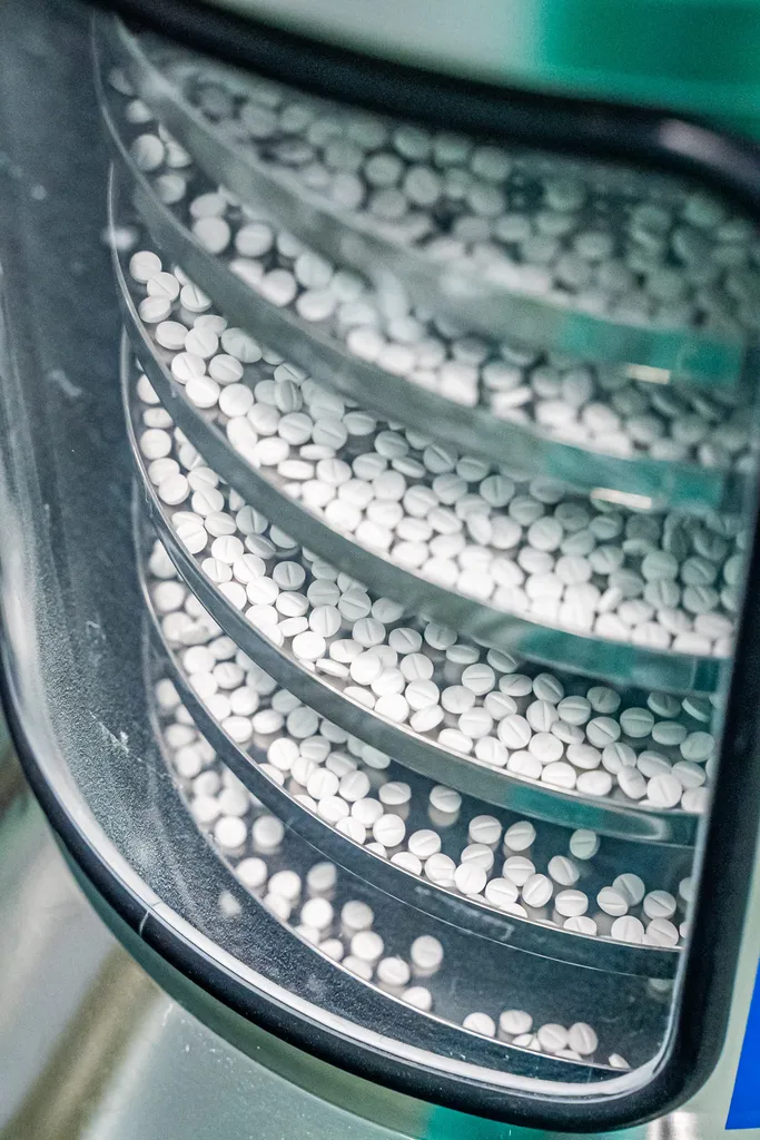 CMO française de médicaments génériques : un levier de relocalisation sanitaire et industrielle