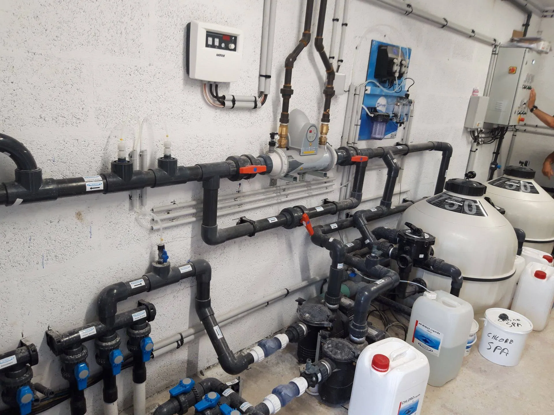 Les Piscines MOREAU spécialiste de la vente et installation de piscines en Normandie.