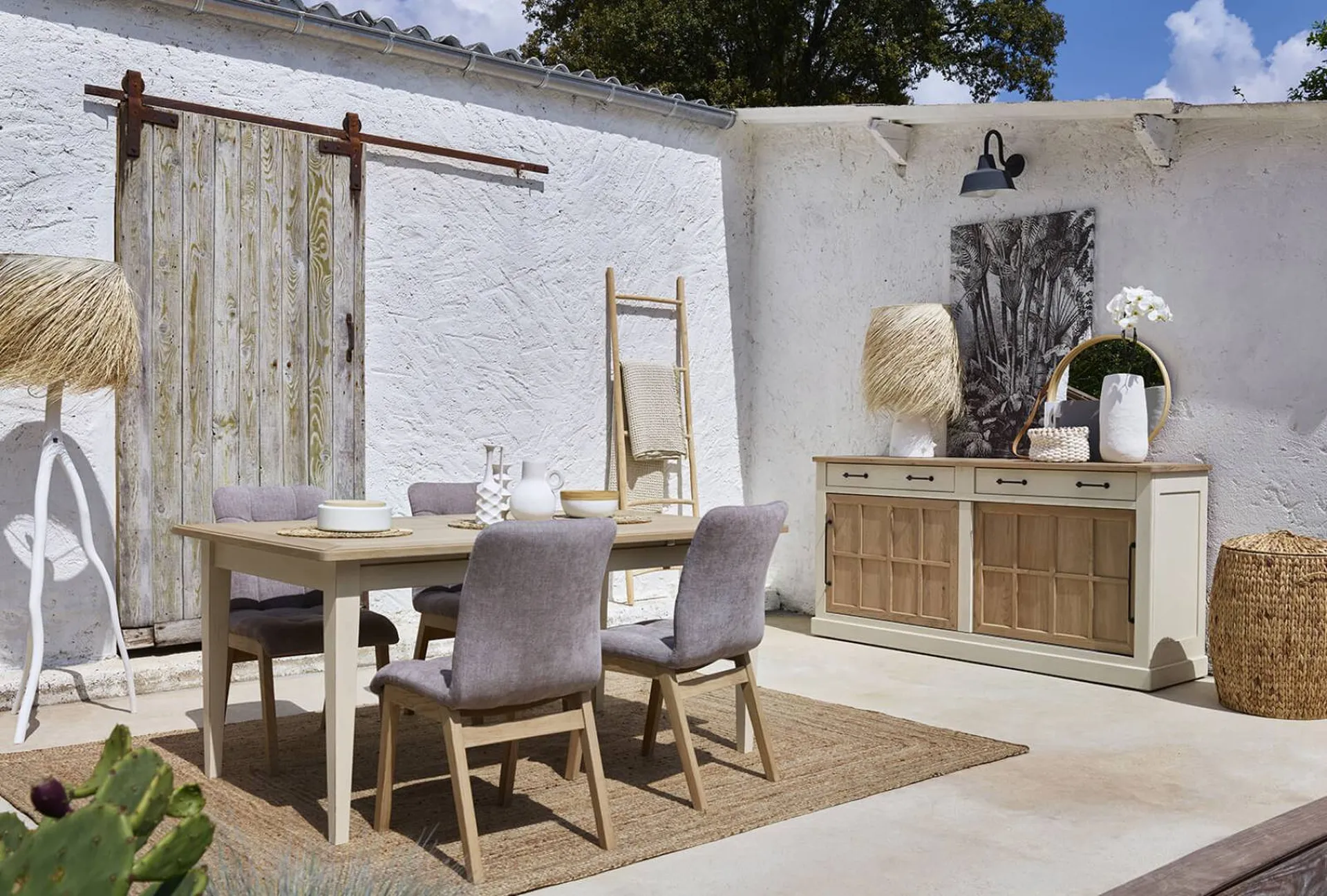 Vente d'une salle à manger en chêne ODYSSEE de fabrication Française