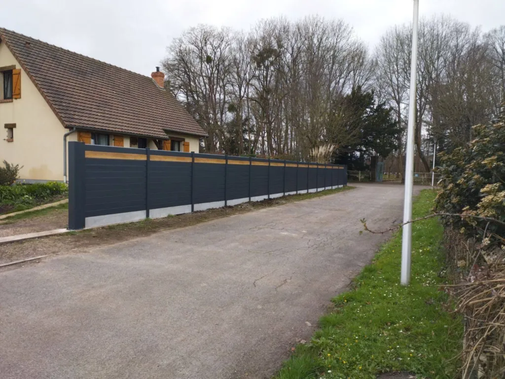 Installateur de clôture Aluminium à Bernay 27