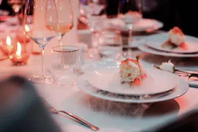 best caterer in paris with wedding planner