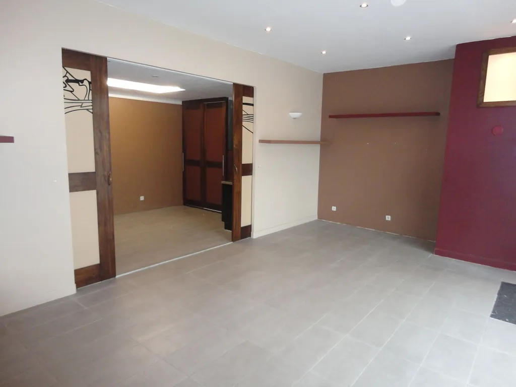 vente local commercial centre Roquefort la Bédoule