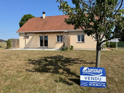 Pavillon individuel, viable de plain pied, situé à Notre Dame de Bliquetuit, à proximité du Pont de Brotonne