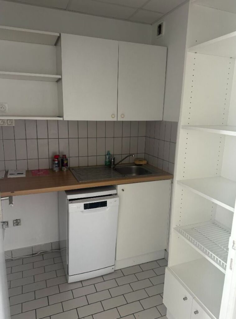 BUREAUX ROUEN - 97 m2 - 5 280 € charges comprises