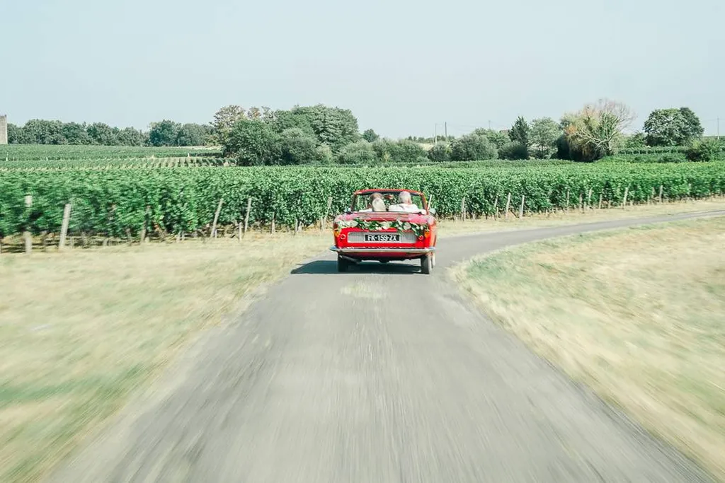 Carmen et Stéphane : Un mariage élégant et émouvant au château la grande flotte au coeur des vignes du Libournais - Les Mariages de Mademoiselle L - Julien Boyer