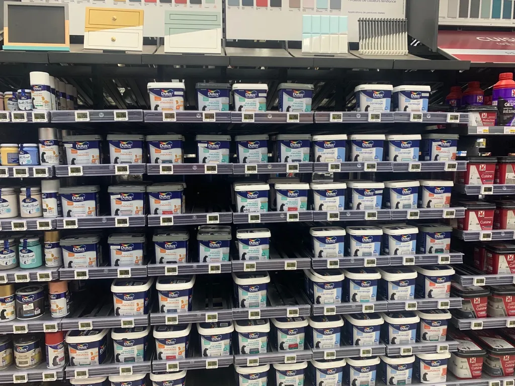 Peintures spécifiques meubles de cuisine Dulux Valentine