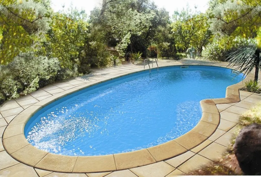 PISCINE COQUE BLUE PACIFIC - 8M x 4M