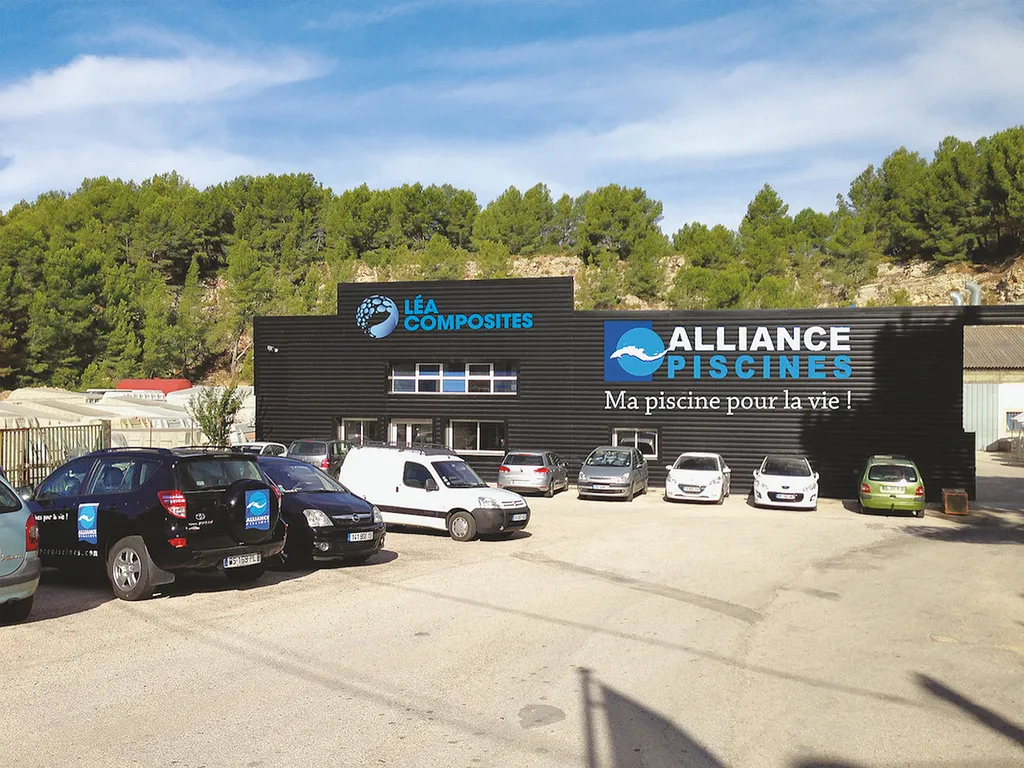 usine alliance picsines roquefort la bedoule. 