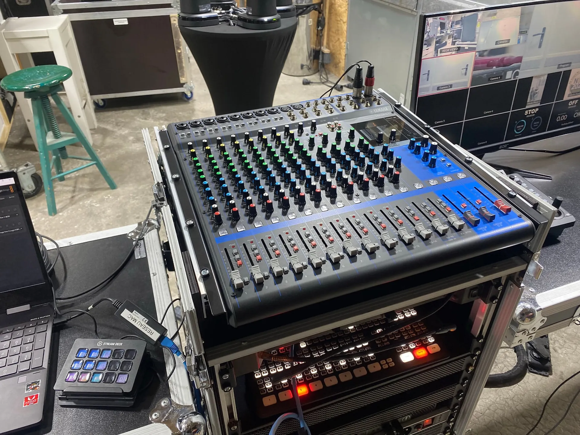 RACK REGIE AUDIO VIDEO CAPTATION STREAM