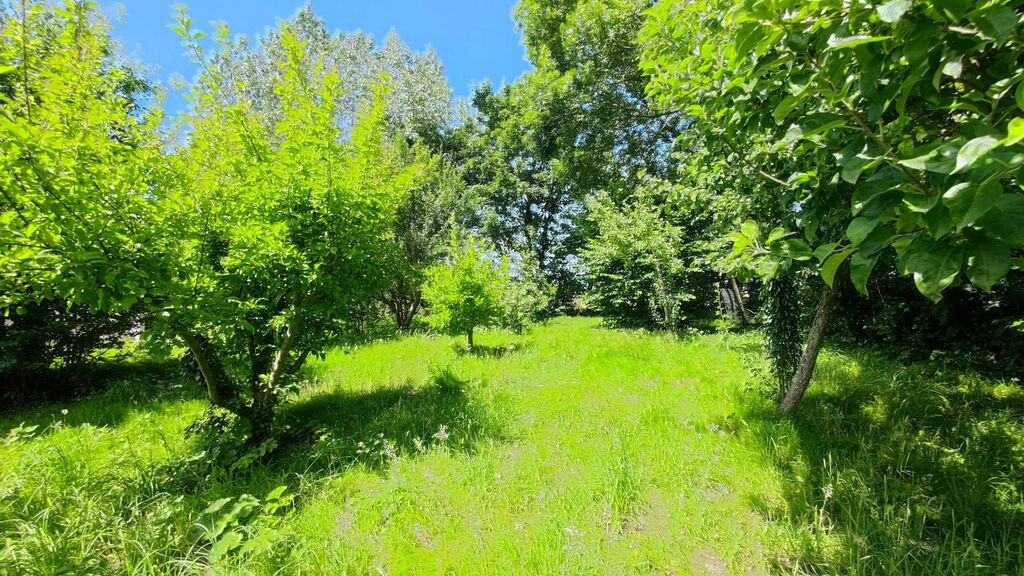 Terrain de 1411 m² avec bâtiments, proche mer de Dieppe (76)